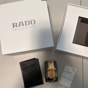 Rado Luxurious Gold Men's Watch